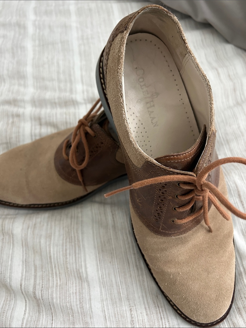 Cole Haan Two-Tone Tan Suede and Brown Leather Derby Shoes